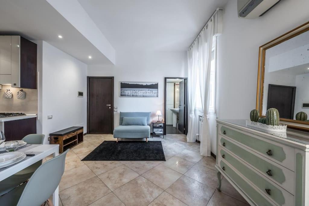 Sotto Le Due Torri 5* Διαμέρισμα Μπολόνια Εξωτερικό φωτογραφία