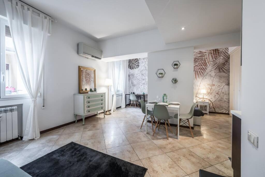 Sotto Le Due Torri 5* Διαμέρισμα Μπολόνια Εξωτερικό φωτογραφία