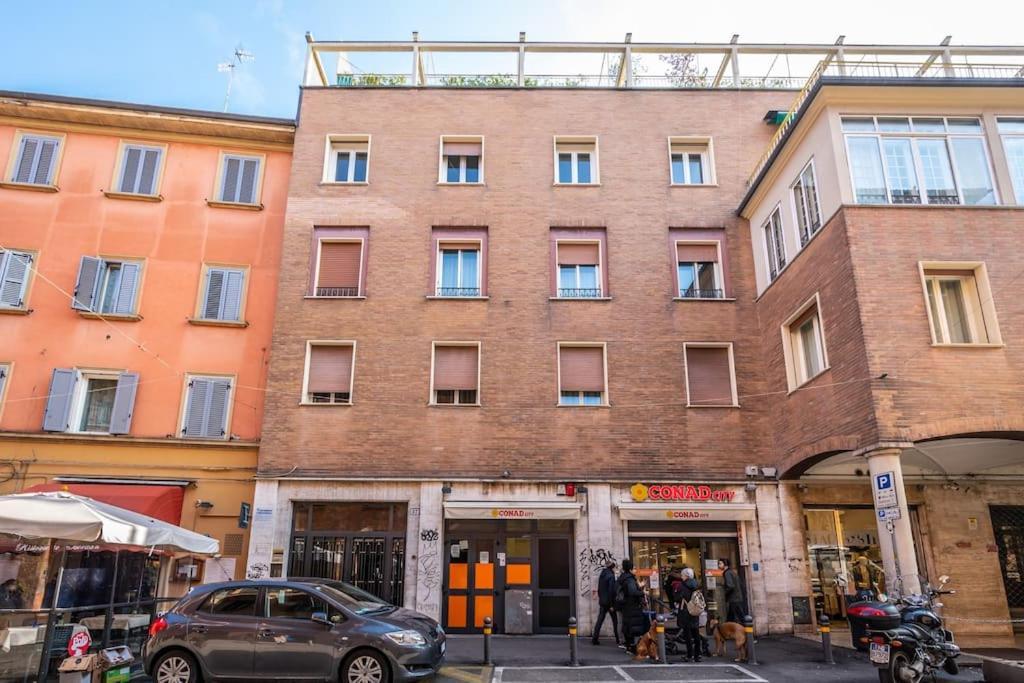 Sotto Le Due Torri 5* Διαμέρισμα Μπολόνια Εξωτερικό φωτογραφία